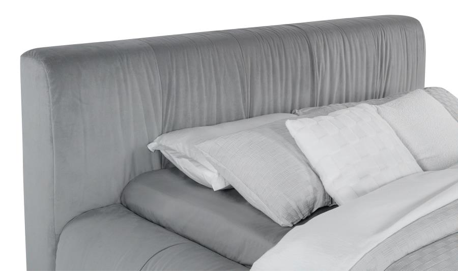 WILSHIRE UPHOLSTERED QUEEN PLATFORM BED GREY