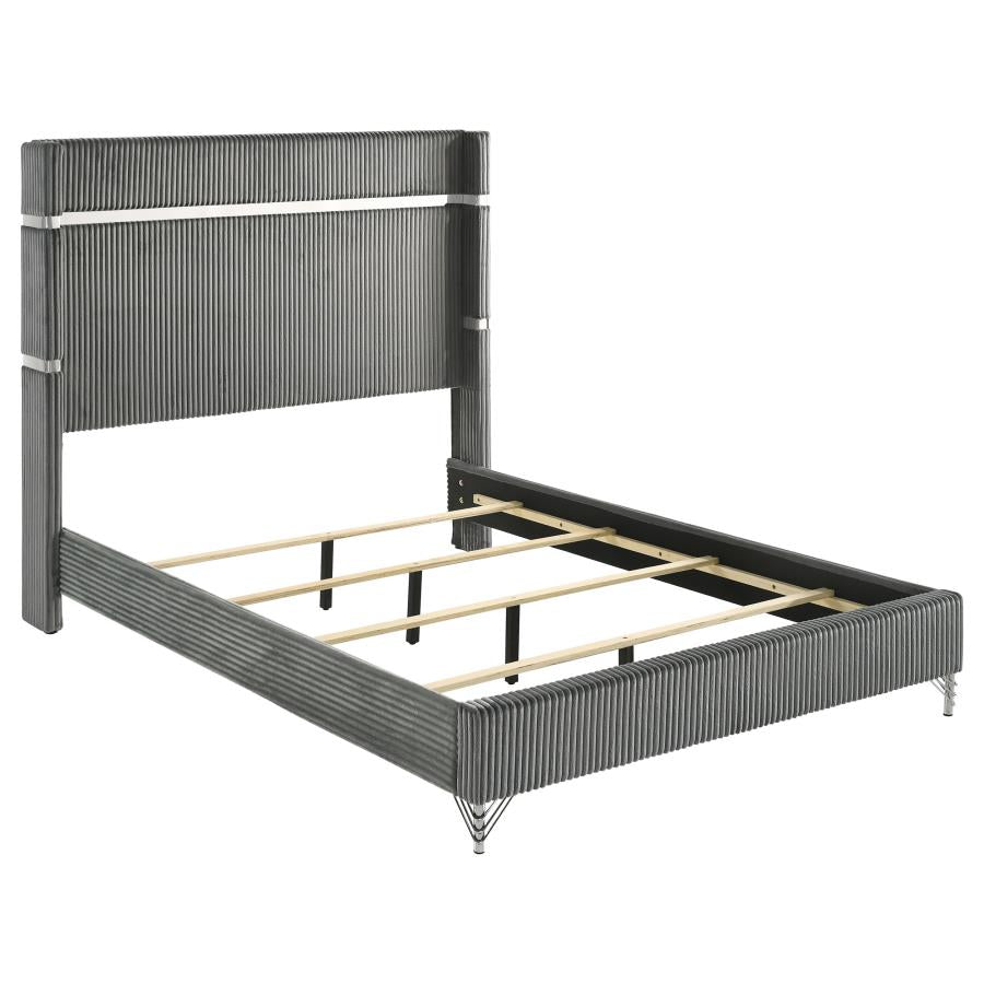 Lucia 4-piece Bedroom Set Grey and Black